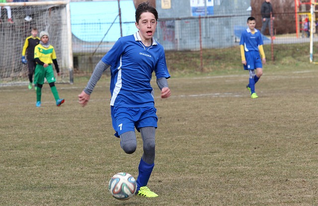 轮小组赛中 轮小组赛中